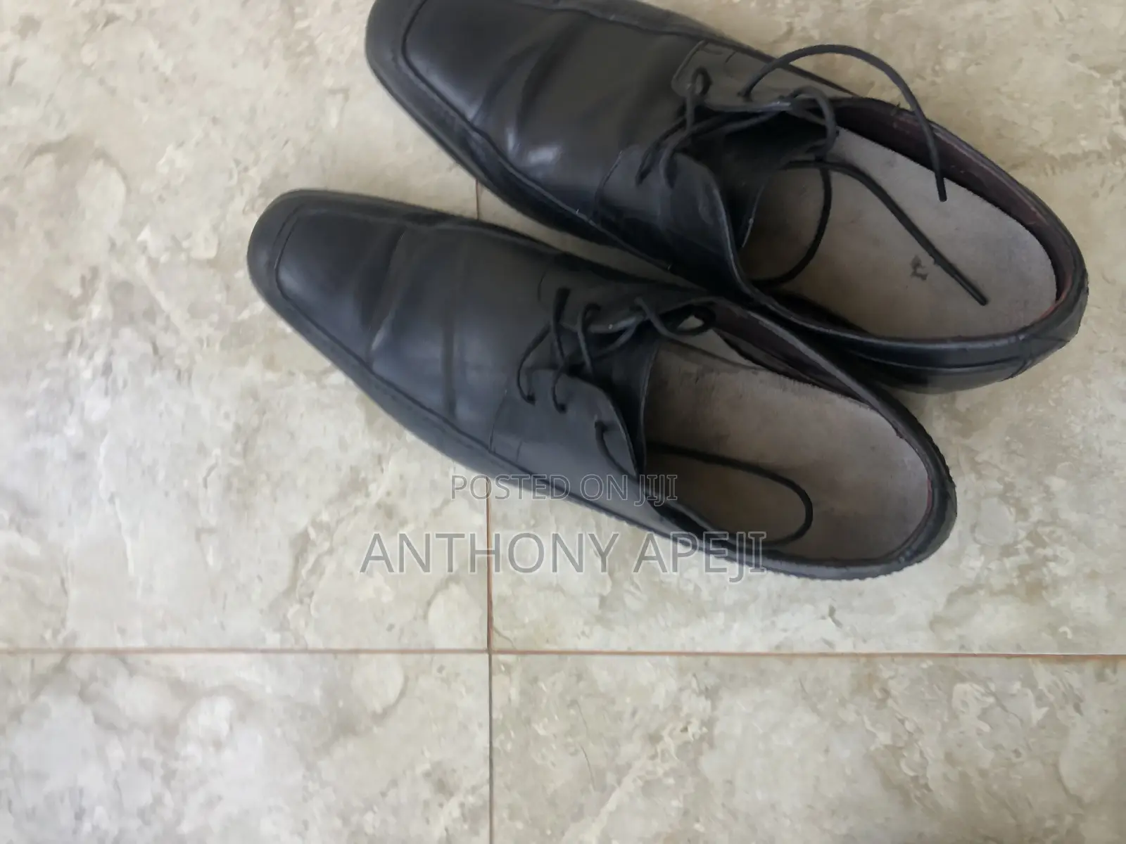 Men’s Shoe