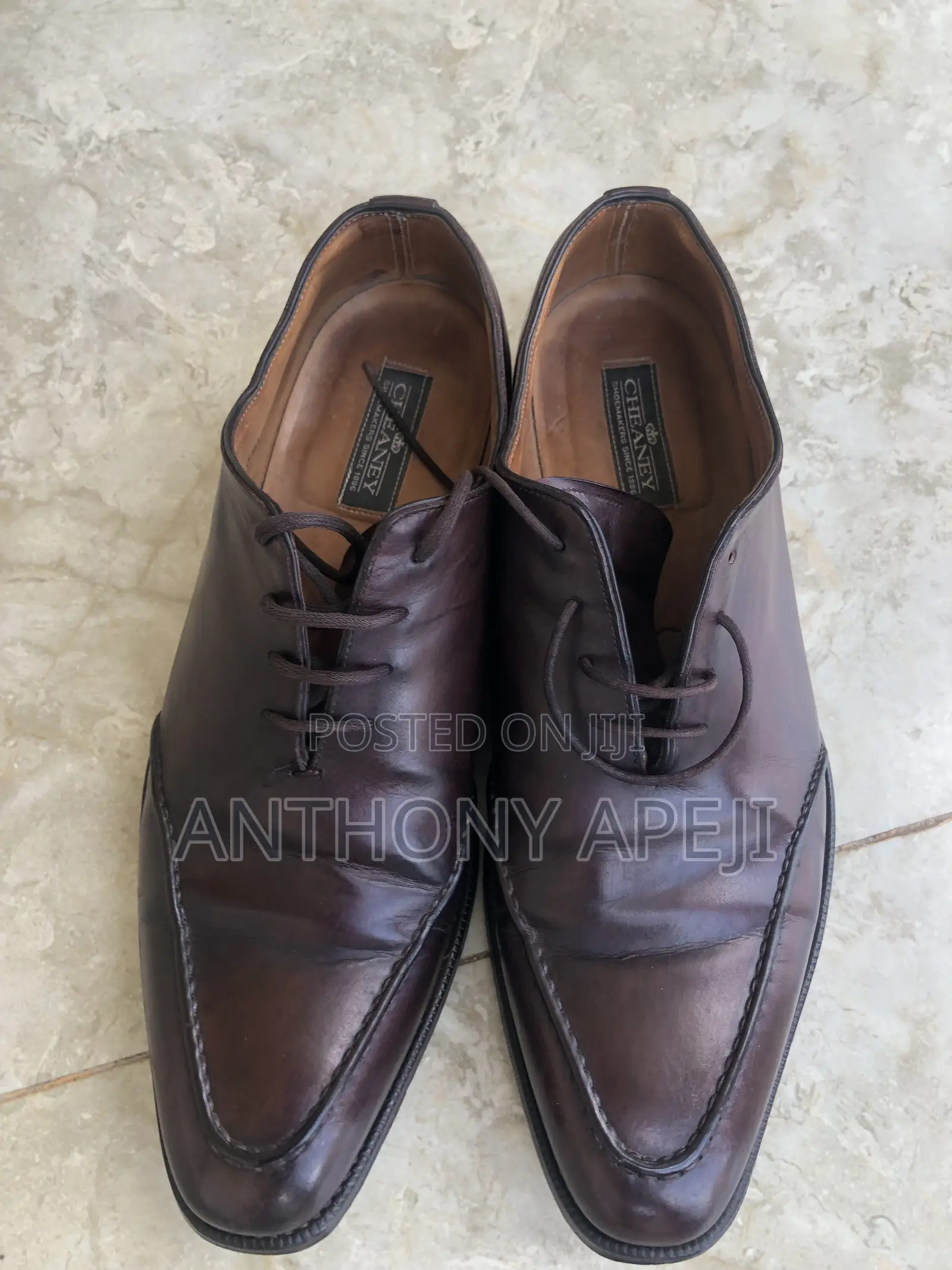 Men’s Shoe