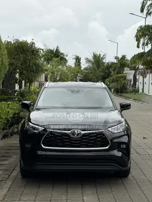 Toyota Highlander 2023 Black