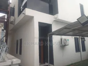4bdrm Duplex in Non Flooded, Thomas Estate for sale