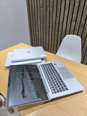 Laptop HP EliteBook 840 G9 16GB Intel Core i5 SSD 512GB