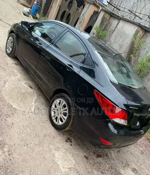 Hyundai Accent 2013 Black