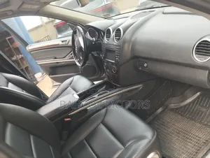 Mercedes-Benz M Class 2011 Blue