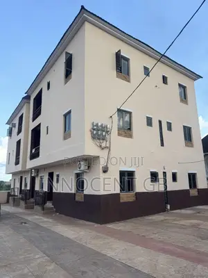 2bdrm Block of Flats in Enugu for sale