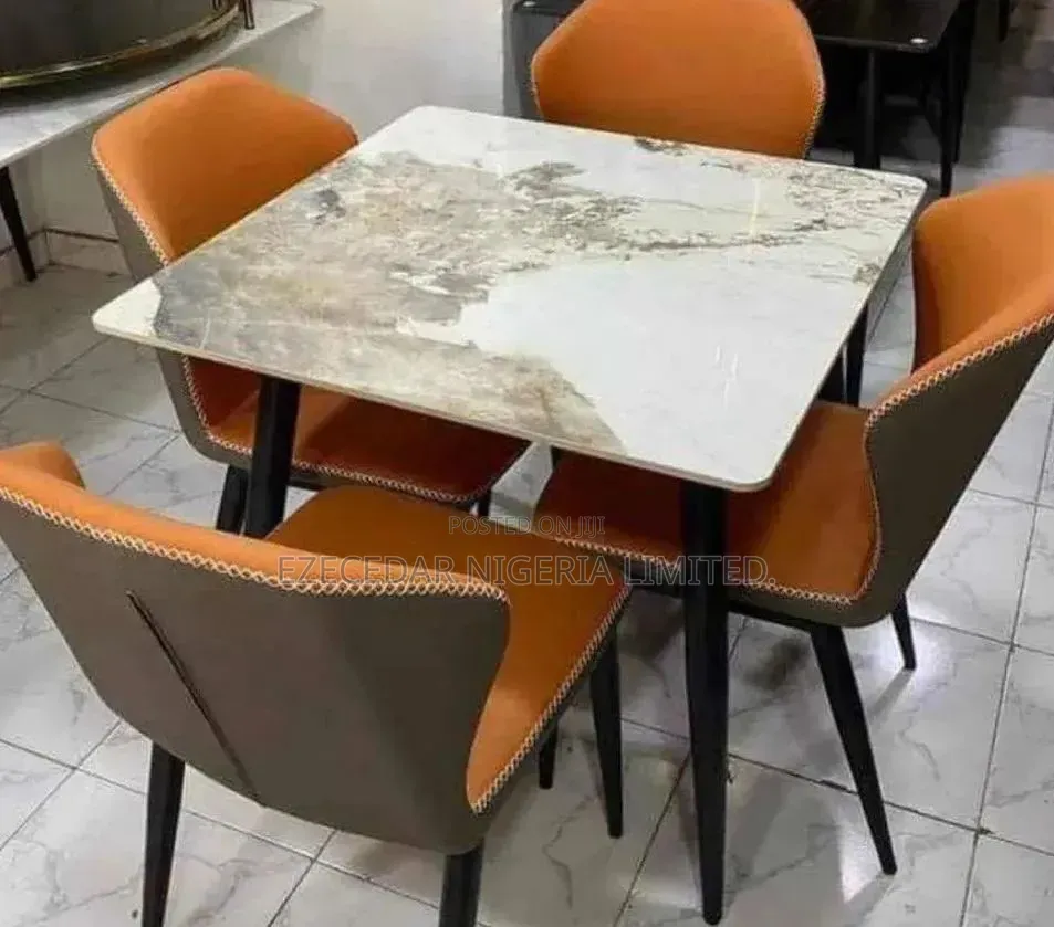 Strong and Comfortable Dinning Table Set