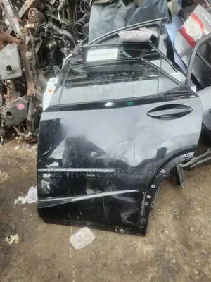 Back Door Lexus Nx 300h/ Nx200t  Tokunbo