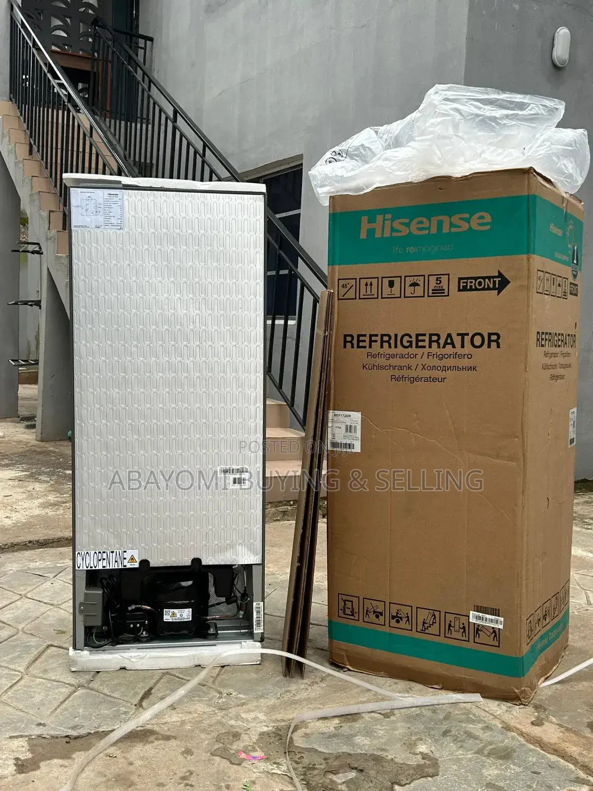 Awoof Brand New 124 Litres Hisense Double Door Refrigerator