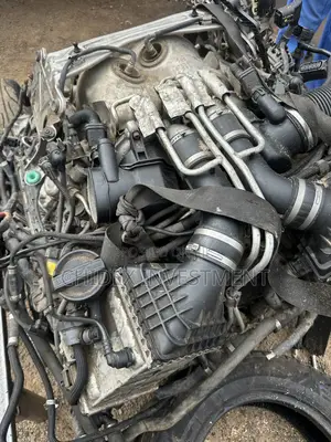 Range Rover Engine P615 SV 2025 V8