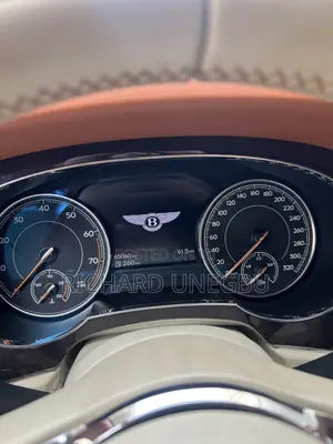 Bentley Bentayga 2017 Silver