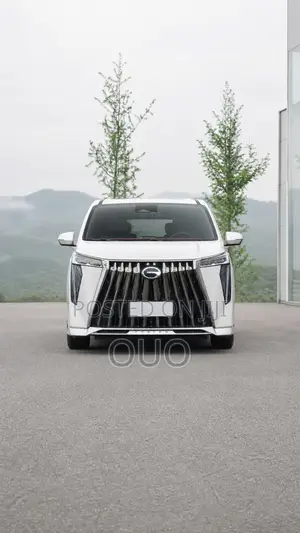 GAC GM8 2024 White