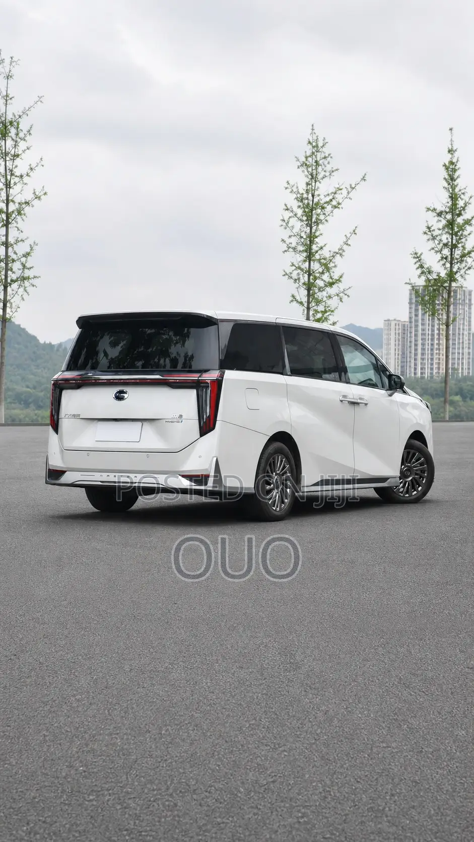 GAC GM8 2024 White
