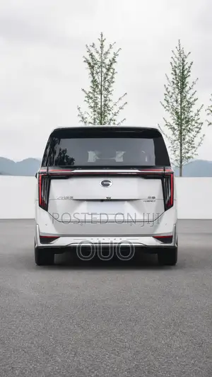 GAC GM8 2024 White