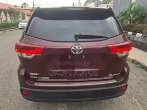 Toyota Highlander 2019 Red