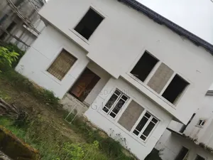 4bdrm Duplex in Pearl Court, Sangotedo for sale