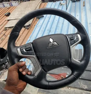 Steering Wheel Mitsubishi Pajero 2024