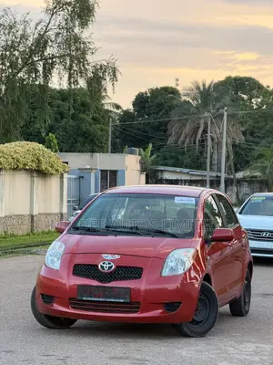 Toyota Yaris 2007 Red