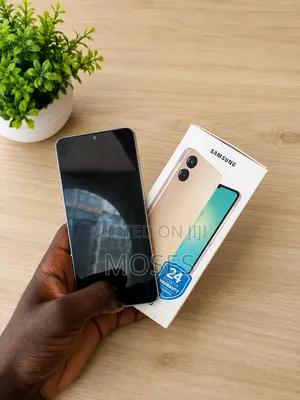 Samsung Galaxy A06 64 GB Gold