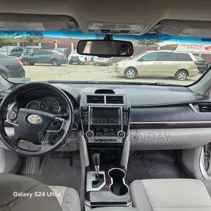 Toyota Camry 2013 Silver