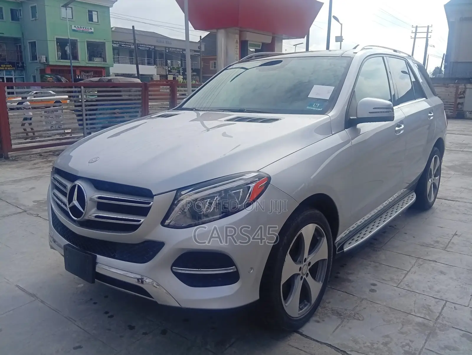 Mercedes-Benz GL-Class 2016 Silver