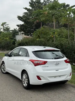 Hyundai Elantra 2014 White