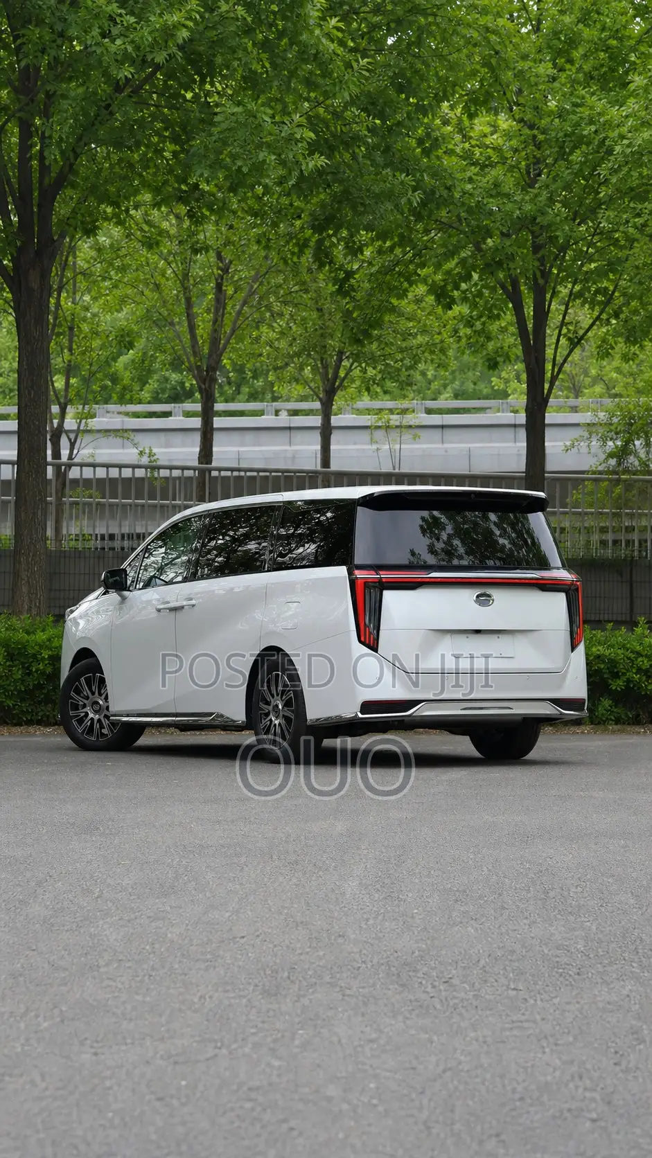 GAC GN8 2023 White