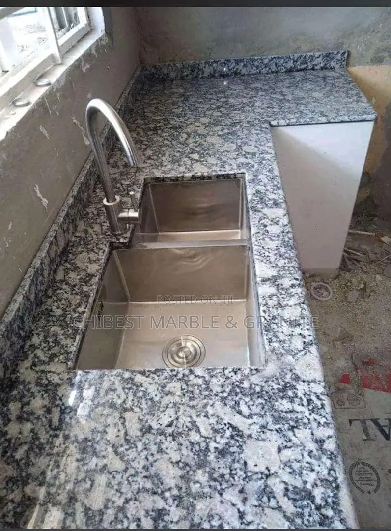 Marble Kitchen Cabinets and Countertops