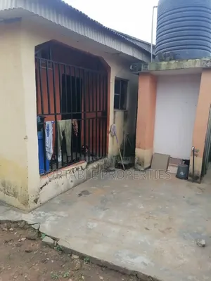 Furnished 1bdrm Apartment in Alimosho for sale