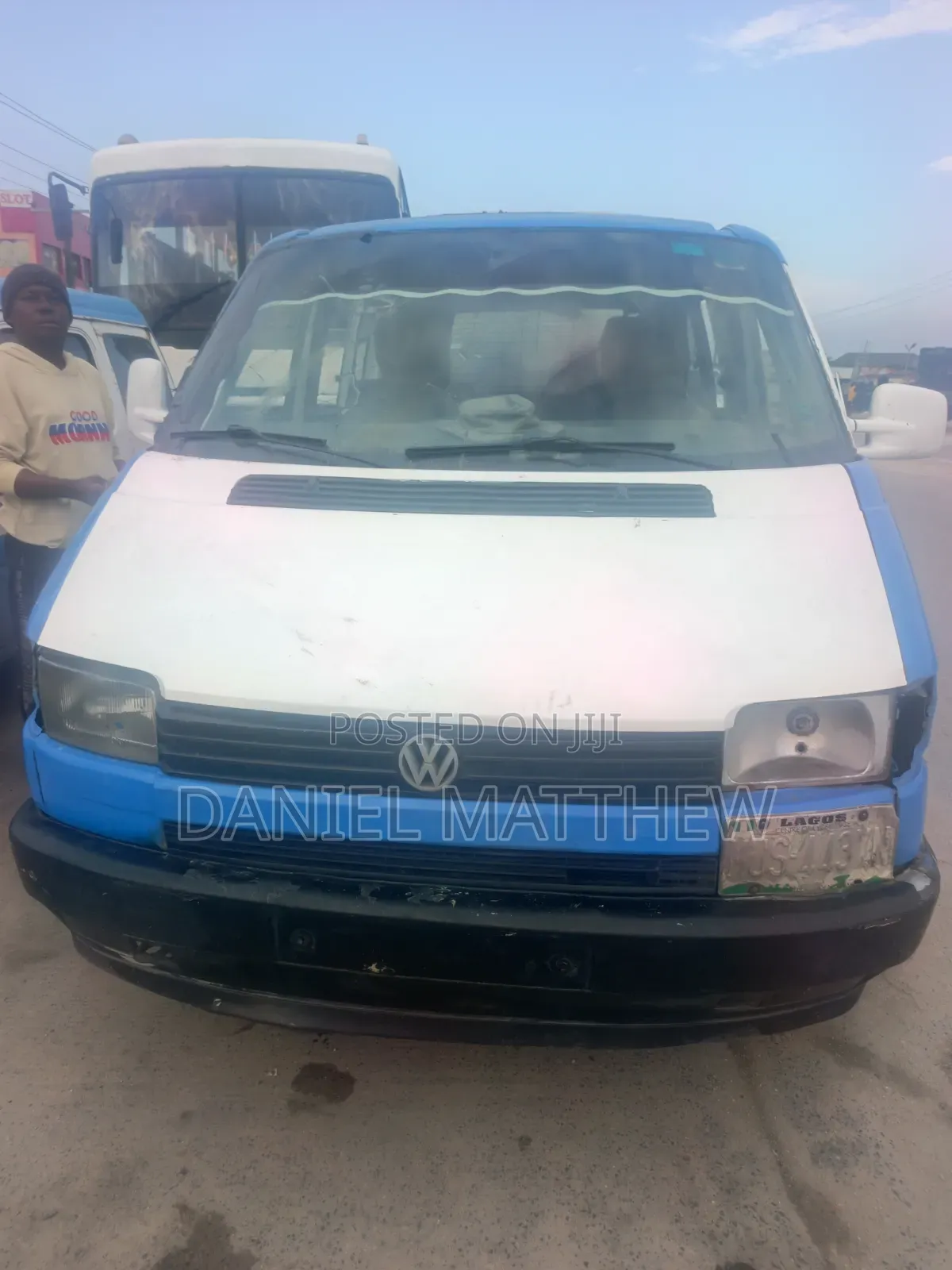 Volkswagen Transporter 2010 Blue
