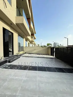 5bdrm Duplex in Lekki Phase 1 for sale