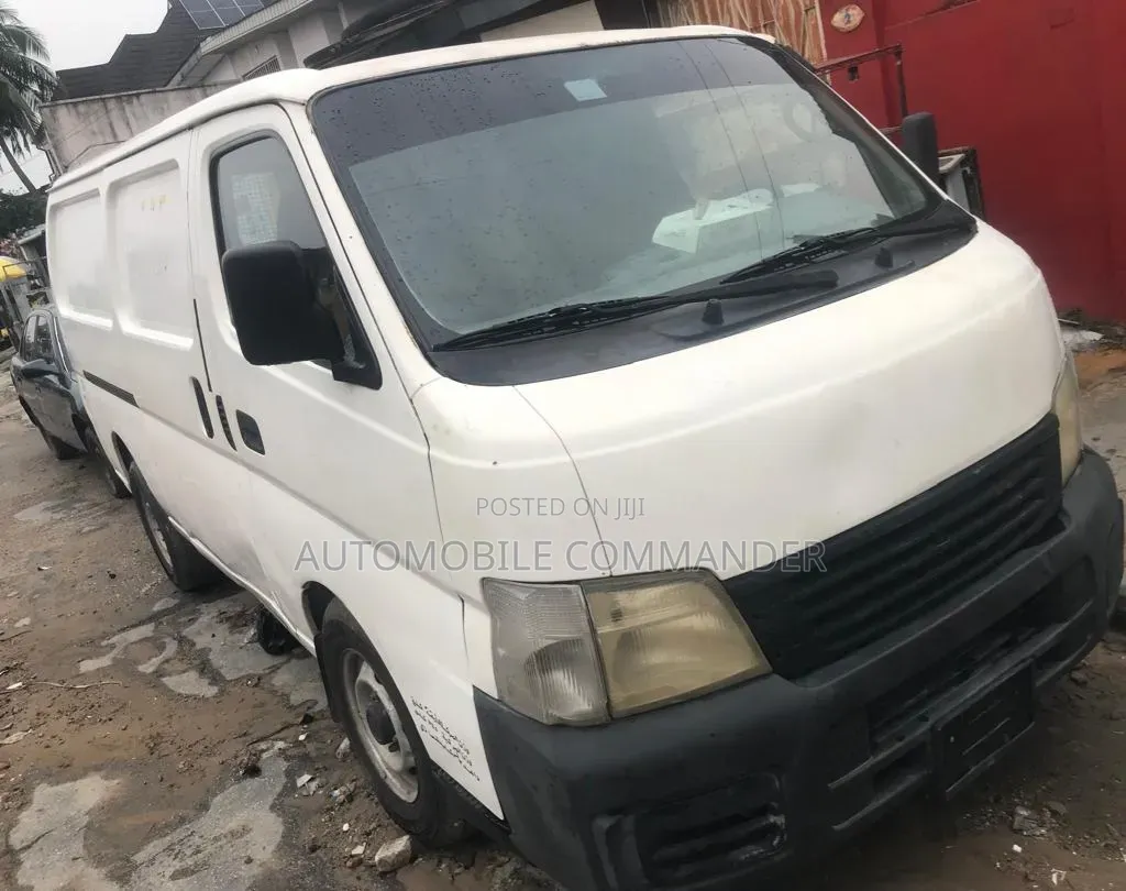Nissan Caravan (Urvan) 2006 White