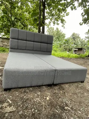 Bedframe With Standard Stage by Morderncity Furniture