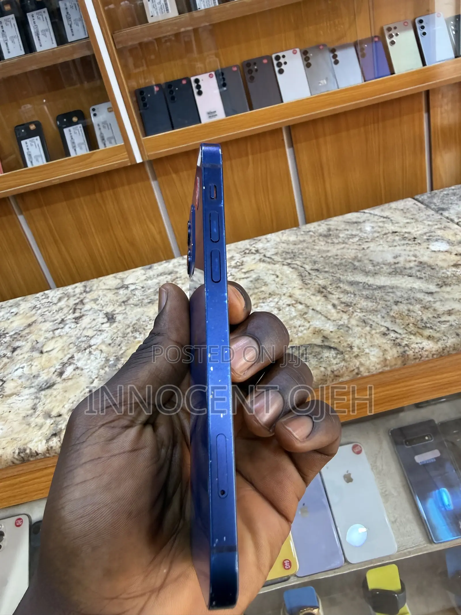 Apple iPhone 12 64 GB Blue