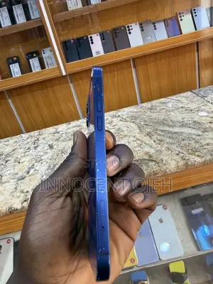 Apple iPhone 12 64 GB Blue