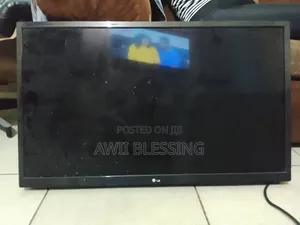 32" LG Flat Screen Television