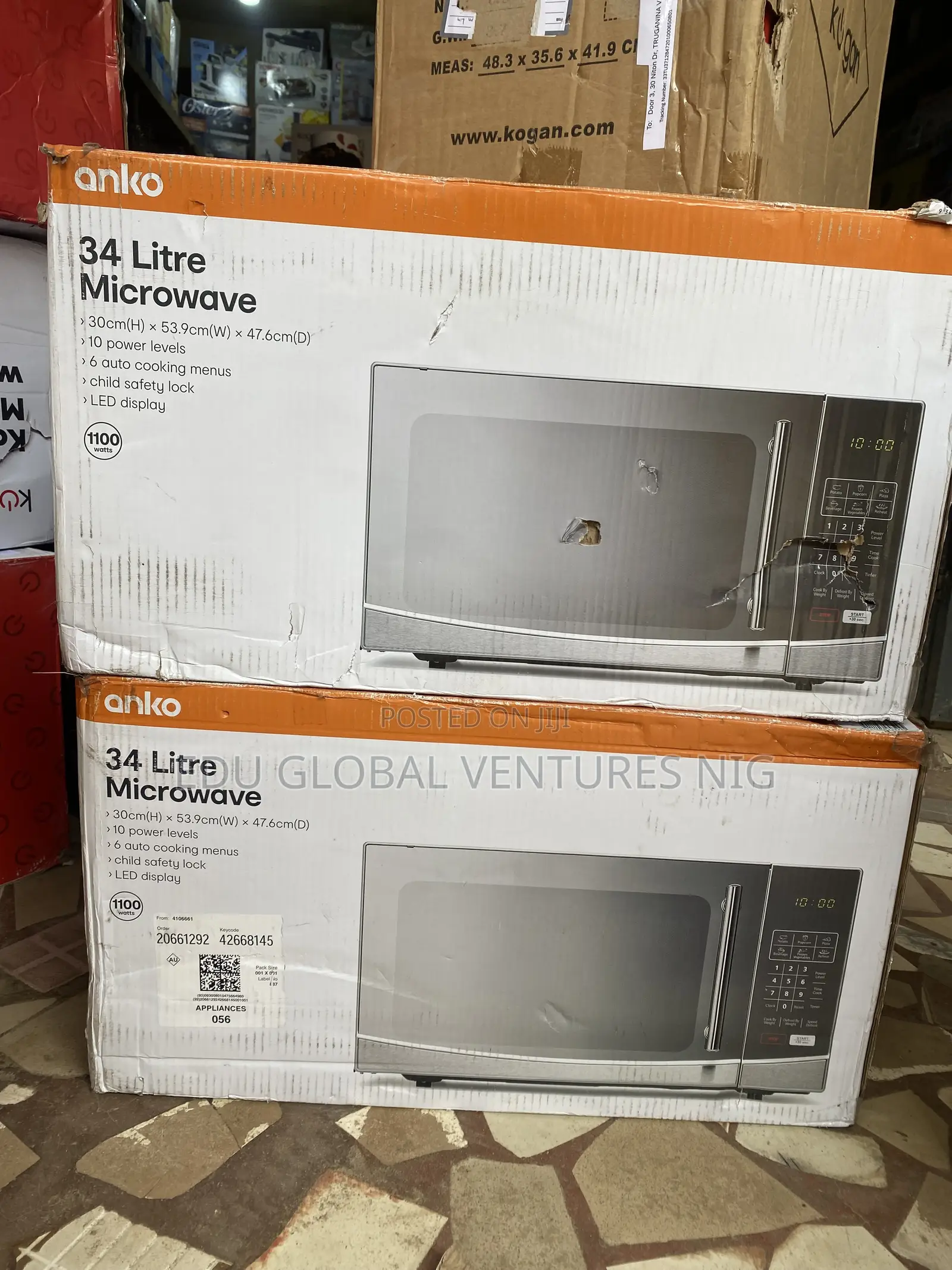 Anko 34Litres Mirror Door Microwave.1100watts