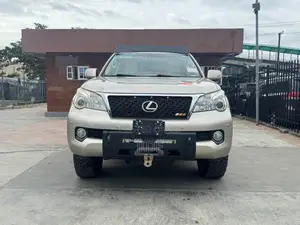 Lexus GX 460 2012 Gold