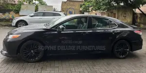 Toyota Camry 2018 Black