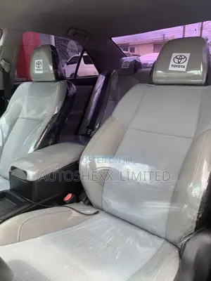 Toyota Camry SE 4dr Sedan (2.5L 4cyl 6A) 2016 Black
