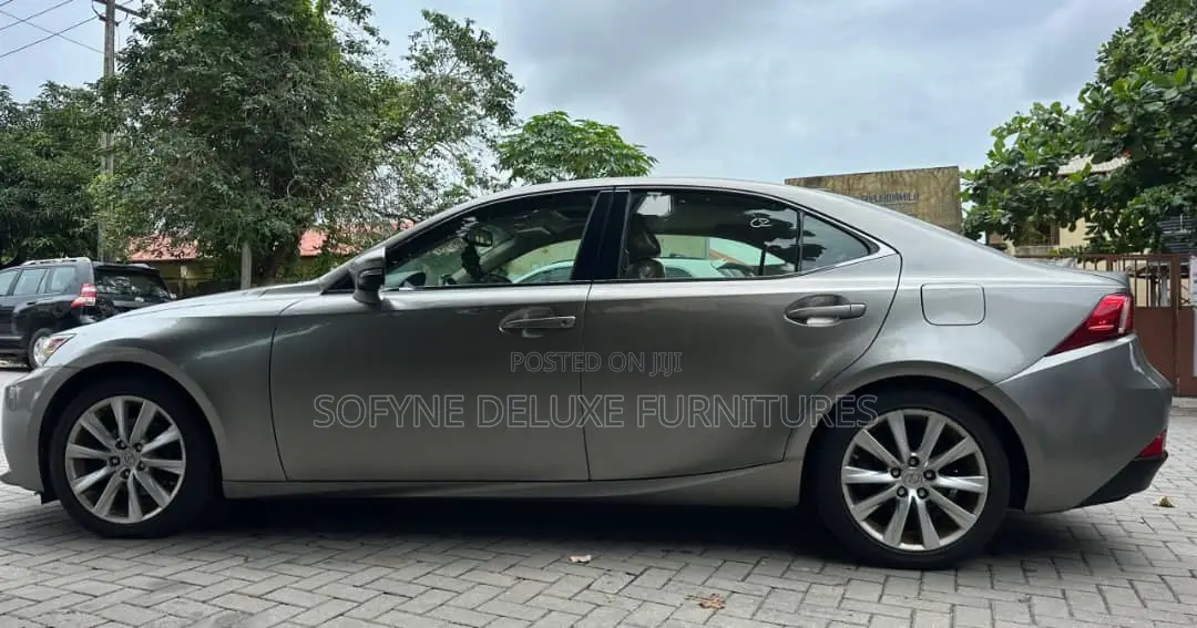 Lexus IS 2015 Gray