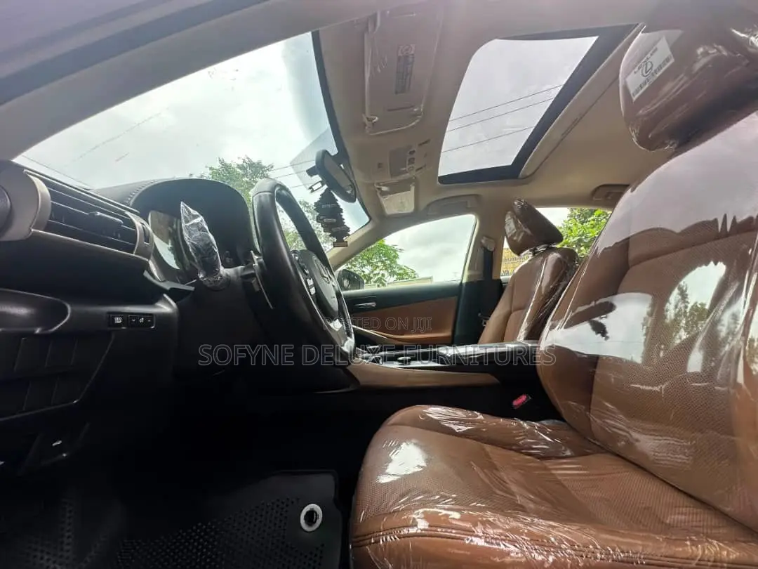 Lexus IS 2015 Gray