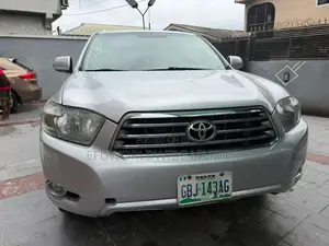 Toyota Highlander Limited 2010 Silver