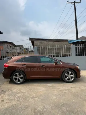 Toyota Venza 2010 Brown