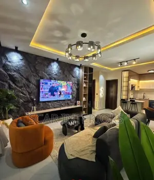 Interior Design & Decor