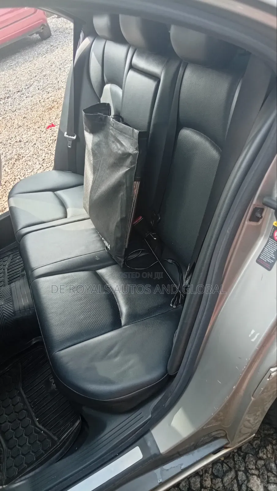 Mercedes-Benz C320 2009 Gray