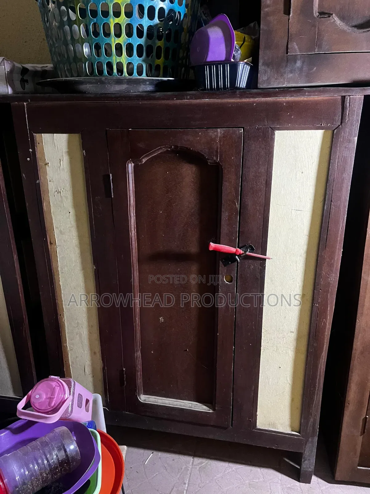 Spacious Wardrobes & Cupboard Multipurpose