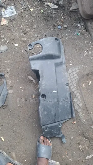 Is250 Engine Cover
