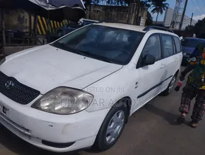 Toyota Corolla 2003 White