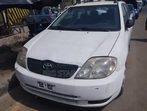 Toyota Corolla 2003 White