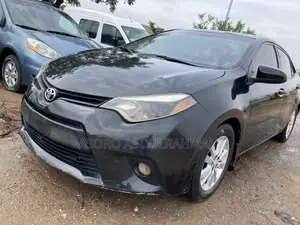 Toyota Corolla 2013 Black