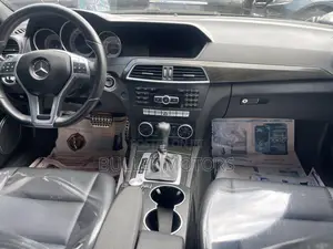 Mercedes-Benz C300 Luxury 4Matic Sedan AWD (3.5L 6cyl 7A) 2014 Gray